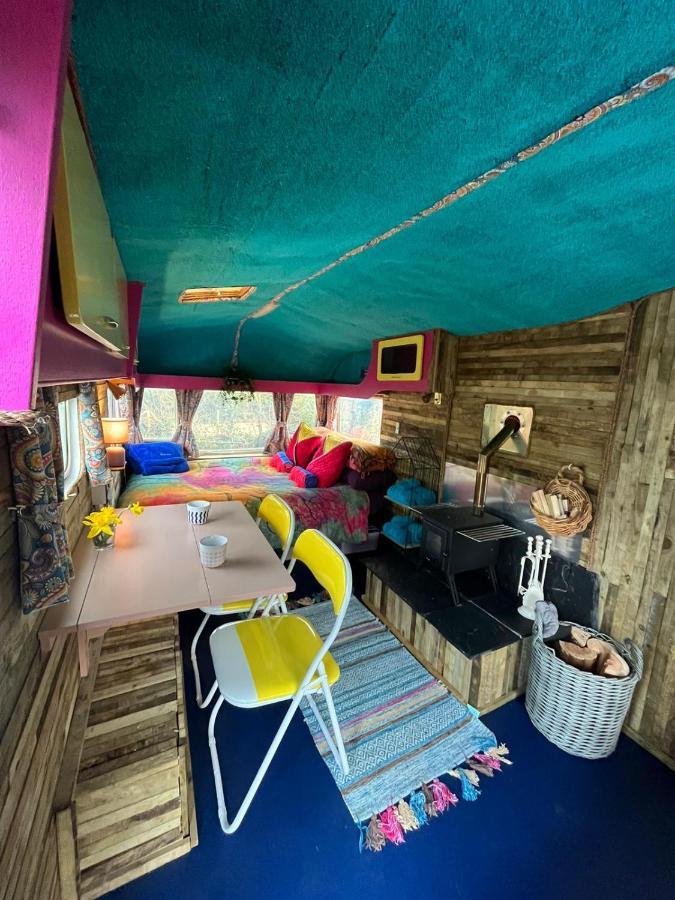 Budget Stay, In Lovely Private Setting With Rustic Charm, Log Burner, Fire Pit, Campers Kitchen & Eco Loo No Bedding Supplied 纳伯斯 外观 照片