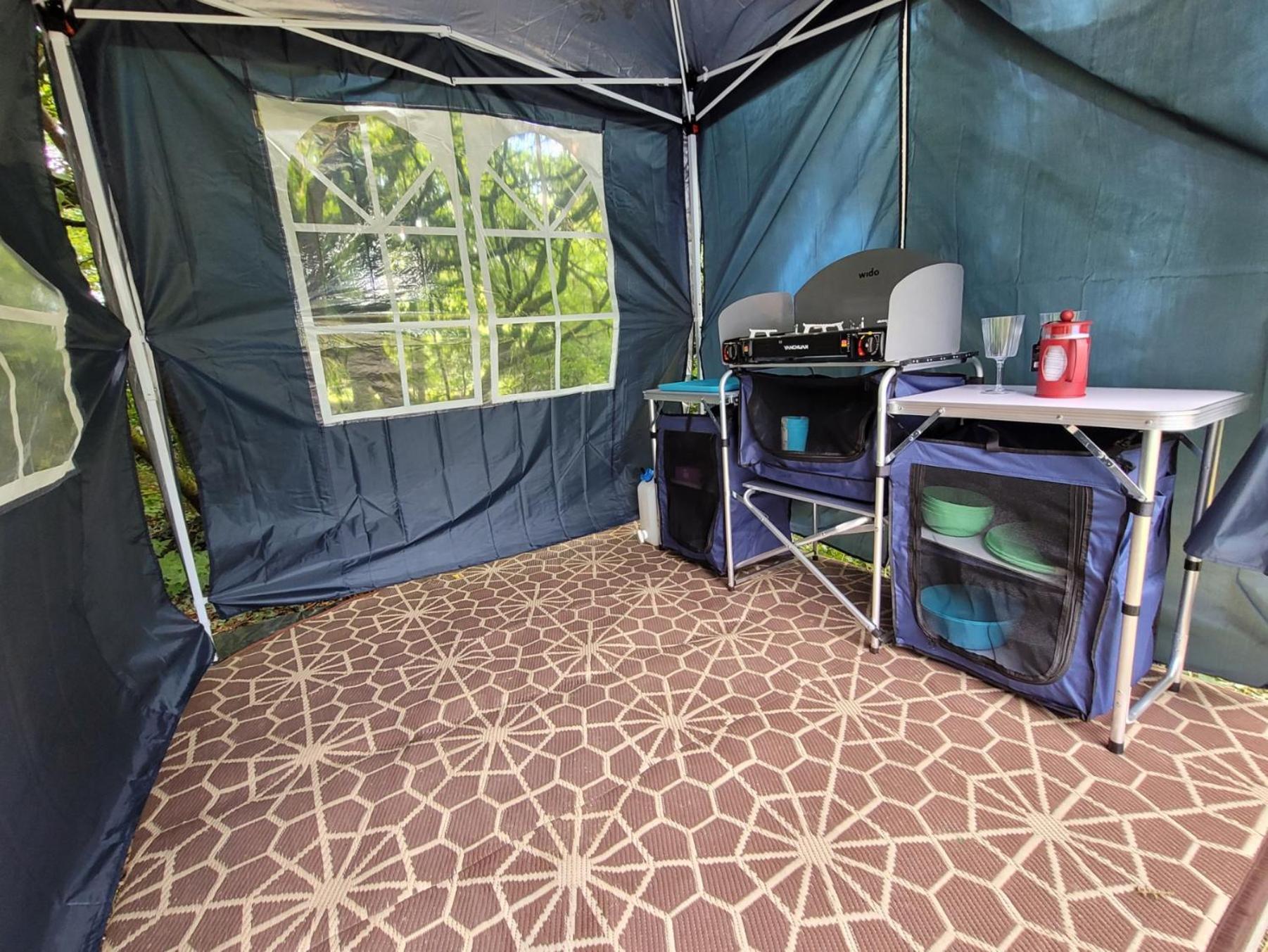 Budget Stay, In Lovely Private Setting With Rustic Charm, Log Burner, Fire Pit, Campers Kitchen & Eco Loo No Bedding Supplied 纳伯斯 外观 照片